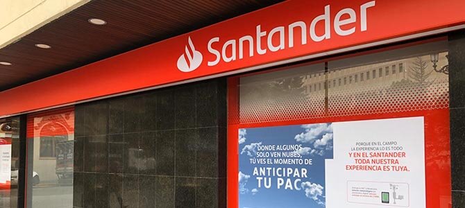 Sucursal Banco Santander.