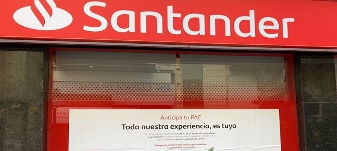 Sucursal Banco Santander.