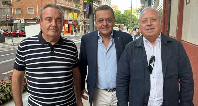 Santiago Navarro, José María Albarracín y Antonio Jiménez.