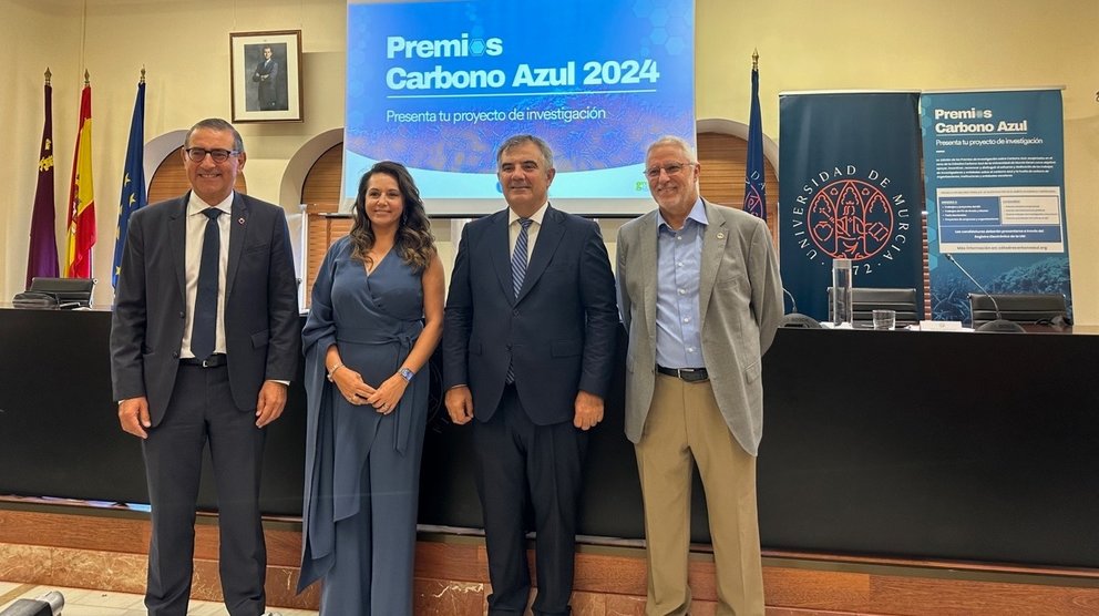 Presentación de los primeros Premios Carbono Azul en la Comunidad.