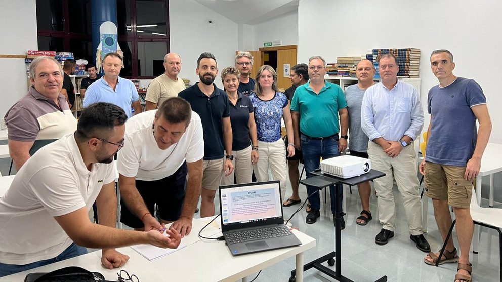 Charla de la Oficina de Transformación Comunitaria (OTC) del ayuntamiento de Murcia en Torreguil.