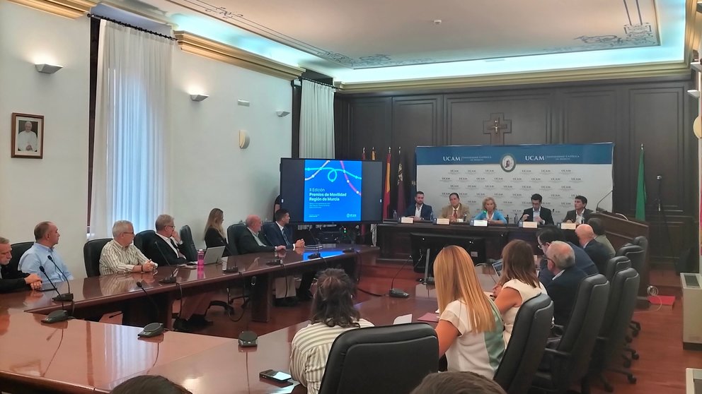 Acto de entrega de los II Premios de Movilidad de la UCAM.