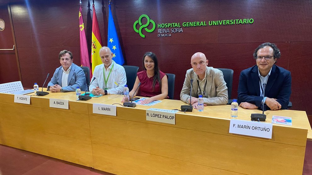 Imagen de la reunión del grupo de trabajo de Trombosis Cardiovascular de la Sociedad Española de Cardiología, en el hospital Reina Sofía.