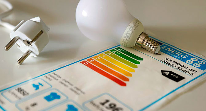 Factura eléctrica. (Archivo)