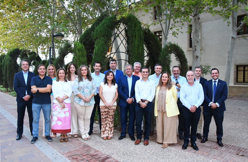 Integrantes de la candidatura de Ramón Madrid al Colegio de Economistas.