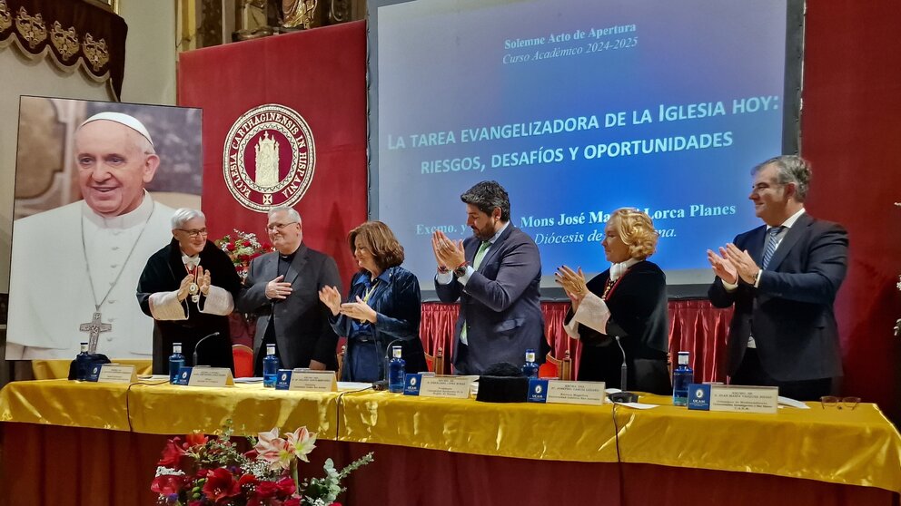 Imagen durante el Acto de Apertura. (UCAM)