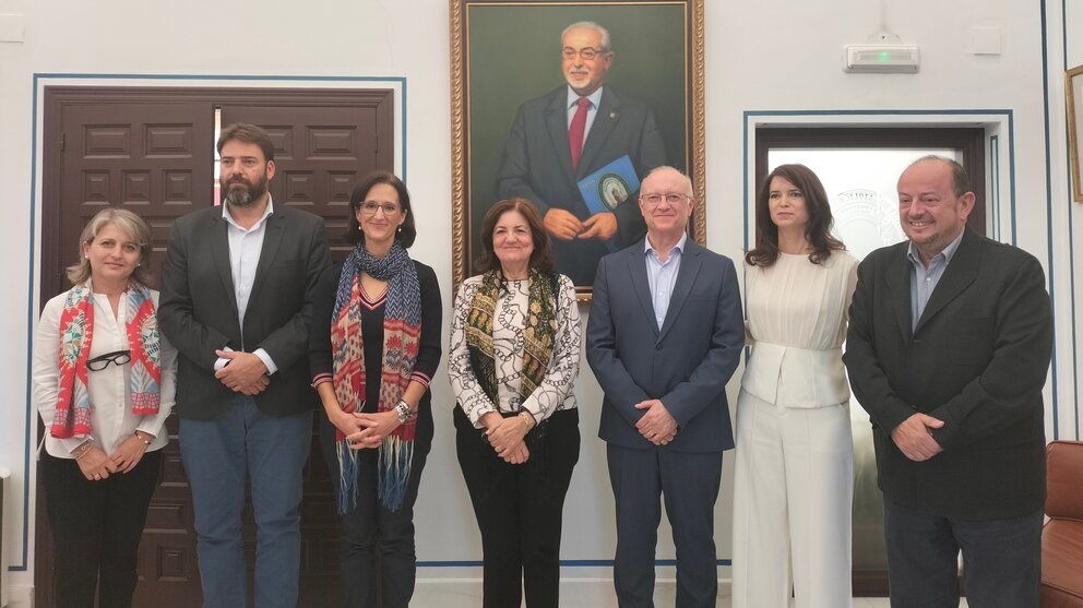 Un momento de la renovación del acuerdo de colaboración entre la UCAM y Aguas de Murcia. (UCAM)