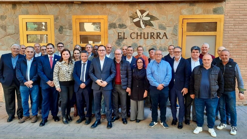 Foto de familia durante la Asamblea de Afarem. (Frecom)