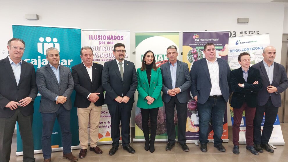 La consejera de Agricultura, Sara Rubira, en la 'Agro Jornada 2024' organizada por COAG y el ayuntamiento de Cieza. (CARM)