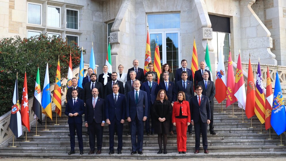 Imagen de familia durante la Conferencia de Presidentes. (CARM)