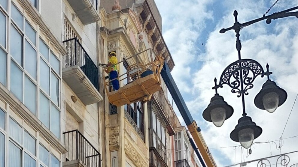 Urbanismo ejecuta arreglos de forma subsidiaria en dos edificios del casco histórico. (Ayuntamiento de Cartagena)