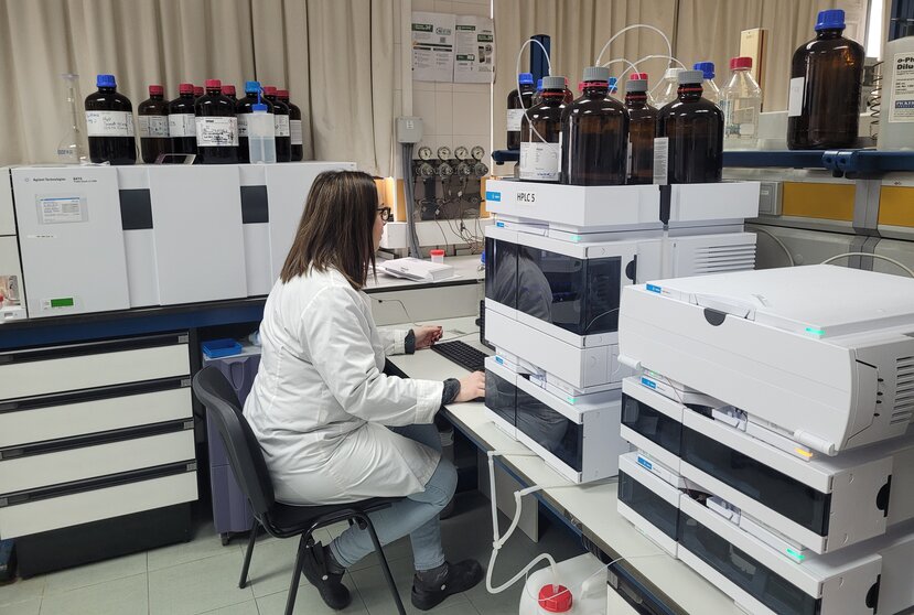 Una investigadora del CTNC en el laboratorio. (CTNC)