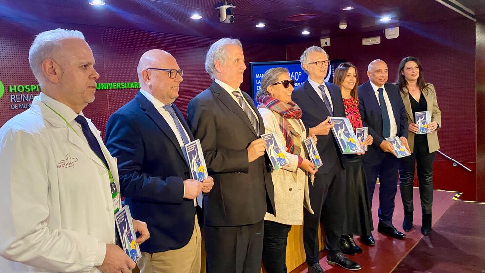 Presentación de la guía ‘Accesibilidad 360º en los entornos hospitalarios’. (CARM)