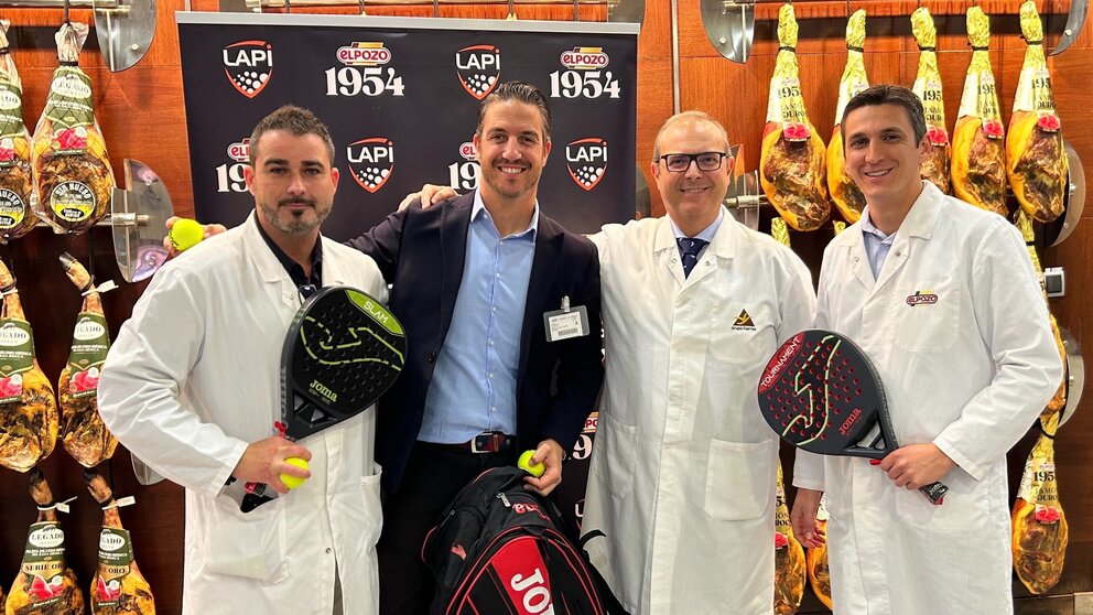 Pablo Olivares, director de Marketing de El Pozo; Borja Alcalde, director de Padel&Padel; José Ángel Cerón, director de Comunicación de Grupo Fuertes; y José Manuel Ruiz, brand manager de ElPozo 1954. (Grupo Fuertes)