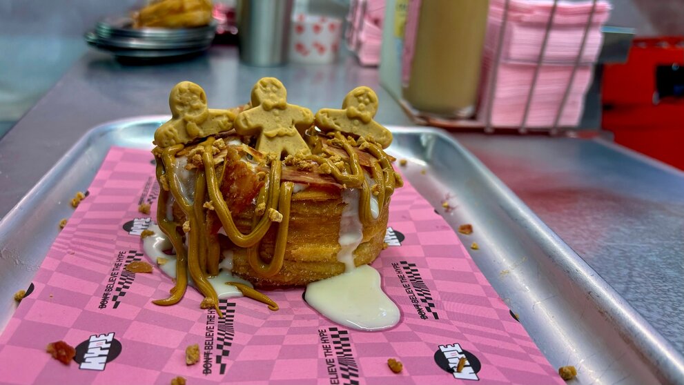 Imagen del nuevo cronut de la cadena de hamburgueserías HYPE. (Fini Golosinas)