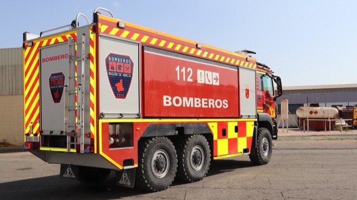 Camión de bomberos de la Región. (CARM)