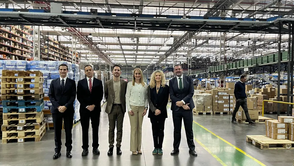 Visita de la secretaria de Estado de Economía Social a las instalaciones centrales de Hefame. (Hefame)