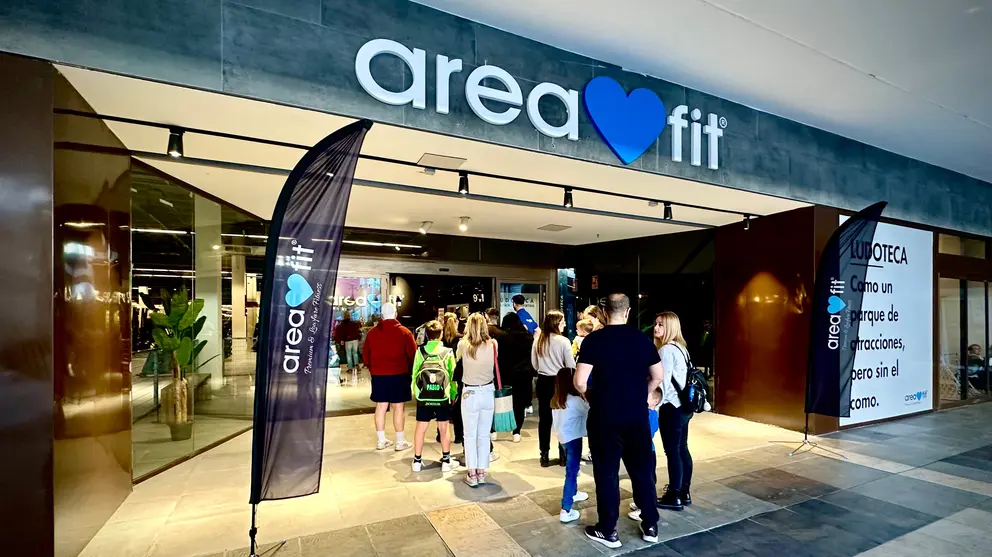 Gimnasio Areafit en el Thader. (Silicius)